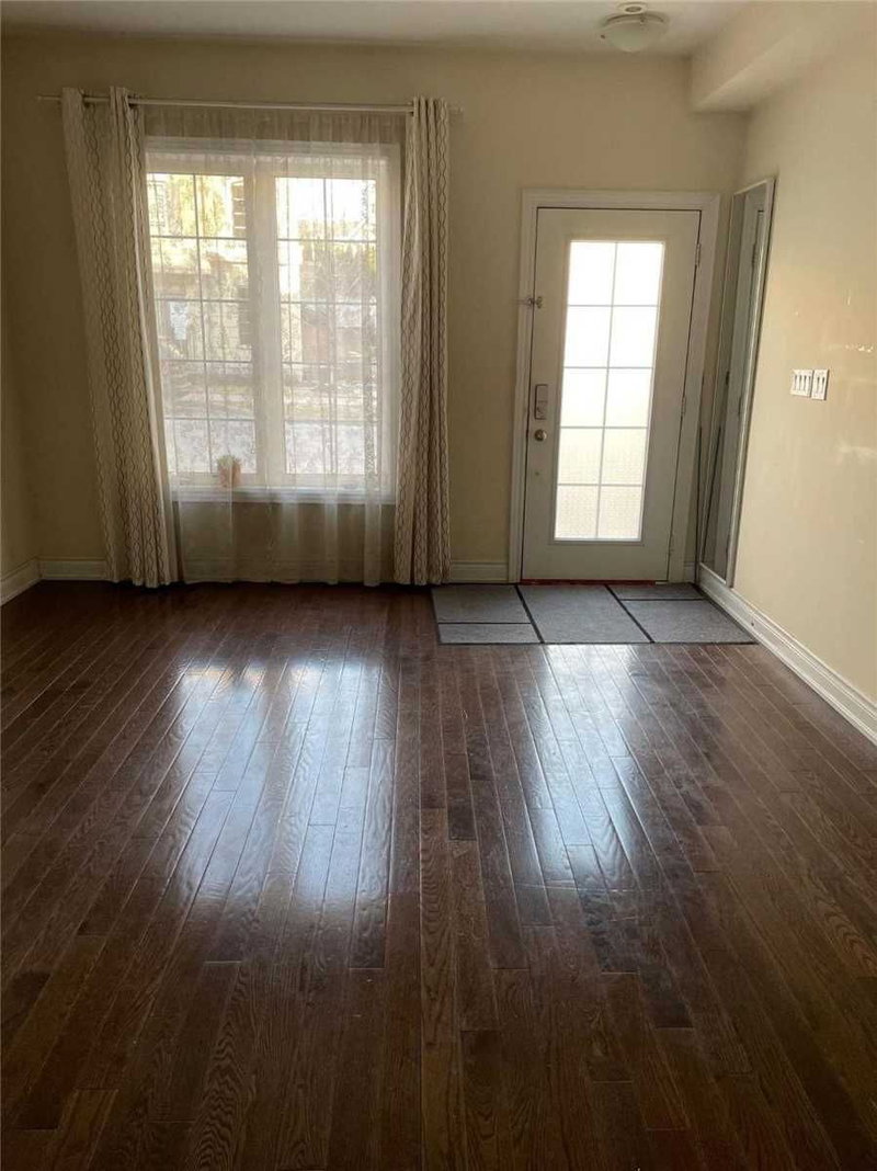 51 Hargrave Lane, Toronto, M4N0A4 | Image 3