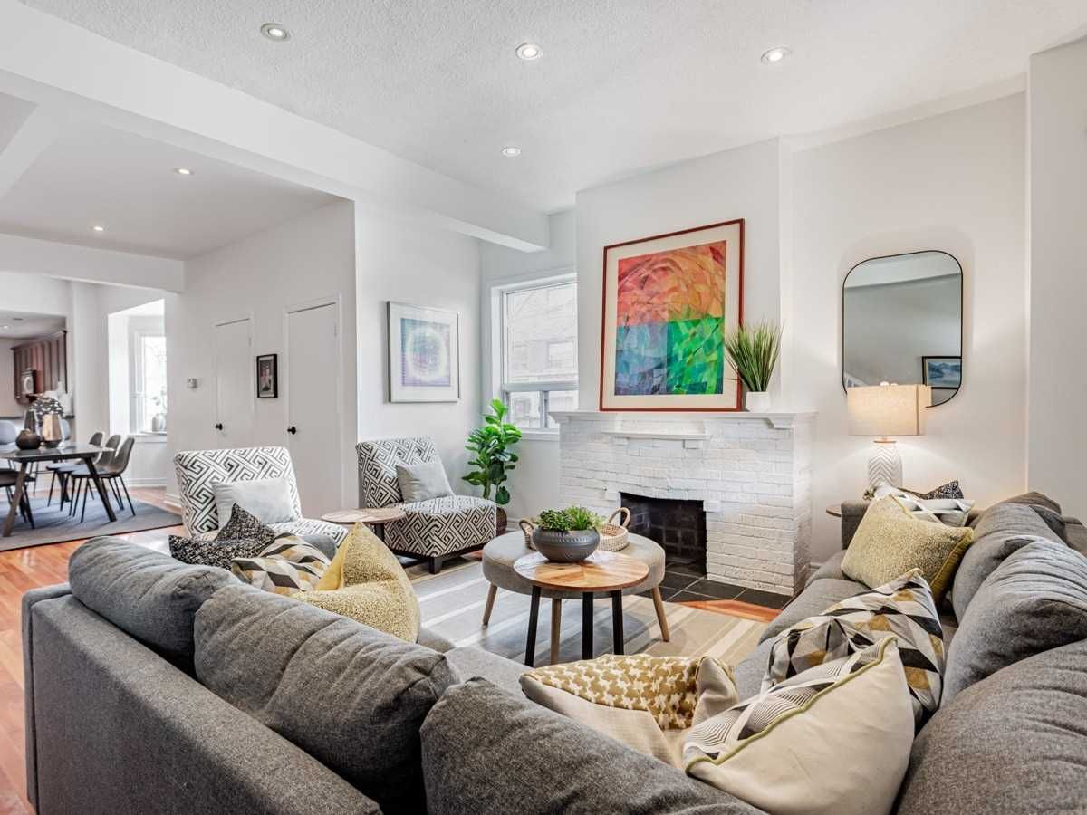 Listing Image 19