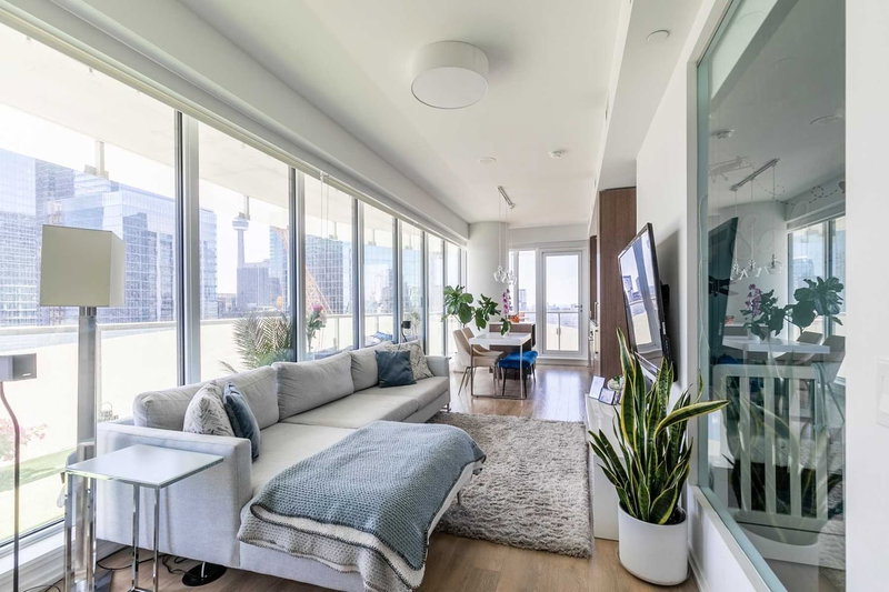 2409 - 197 Yonge St, Toronto, M5B1M4 | Image 2