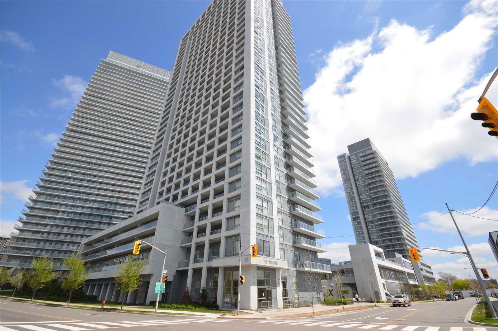 Condo leased at 902-275 Yorkland Road, Toronto, Henry Farm, M2J0A7 - MLS: C5562930