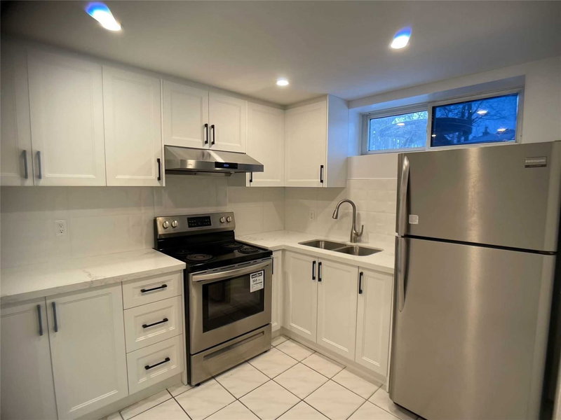 Lower L - 192 Combe Ave, Toronto, M3H4K5 | Image 2