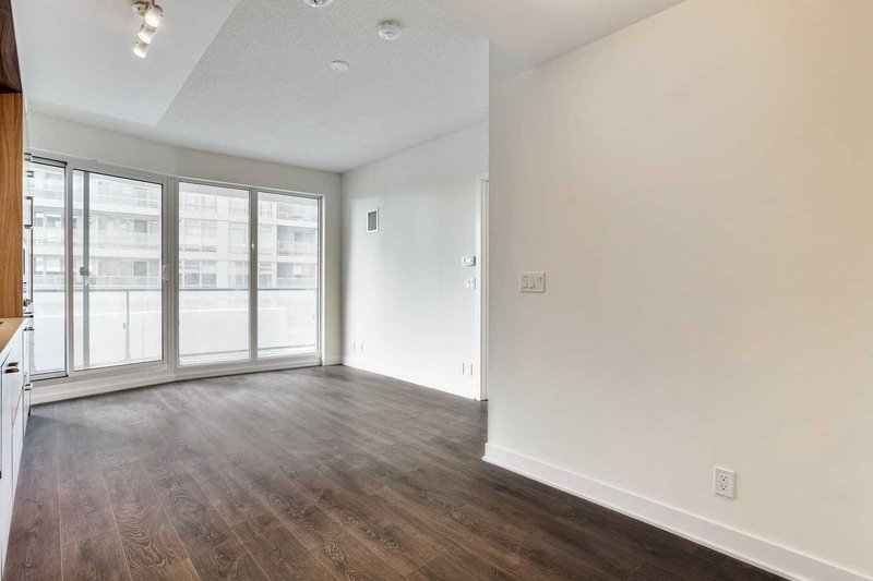 805 - 2221 Yonge St, Toronto, M4S2B4 | Image 3