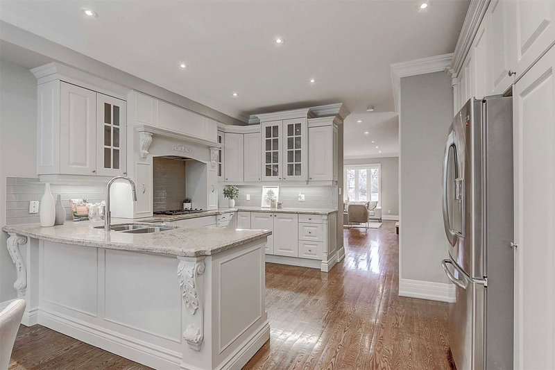 3002 Bayview Ave, Toronto, M2N 5K9 | Image 2