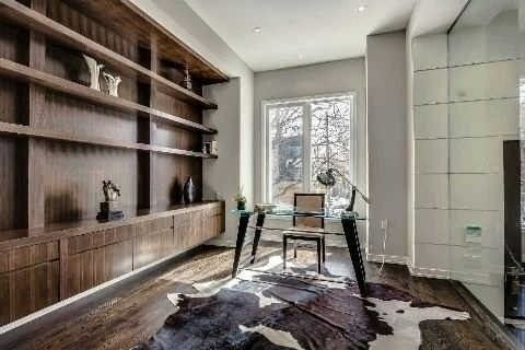 220 Roe Ave, Toronto, M5M2J4 | Image 3