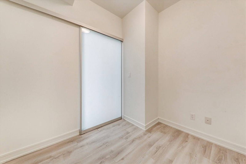 Room1