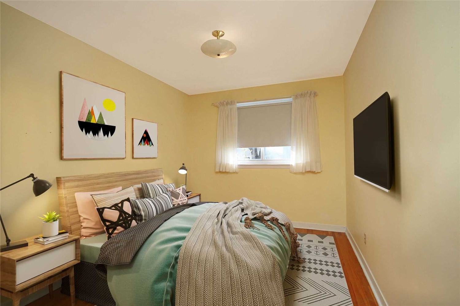 Listing Image 15