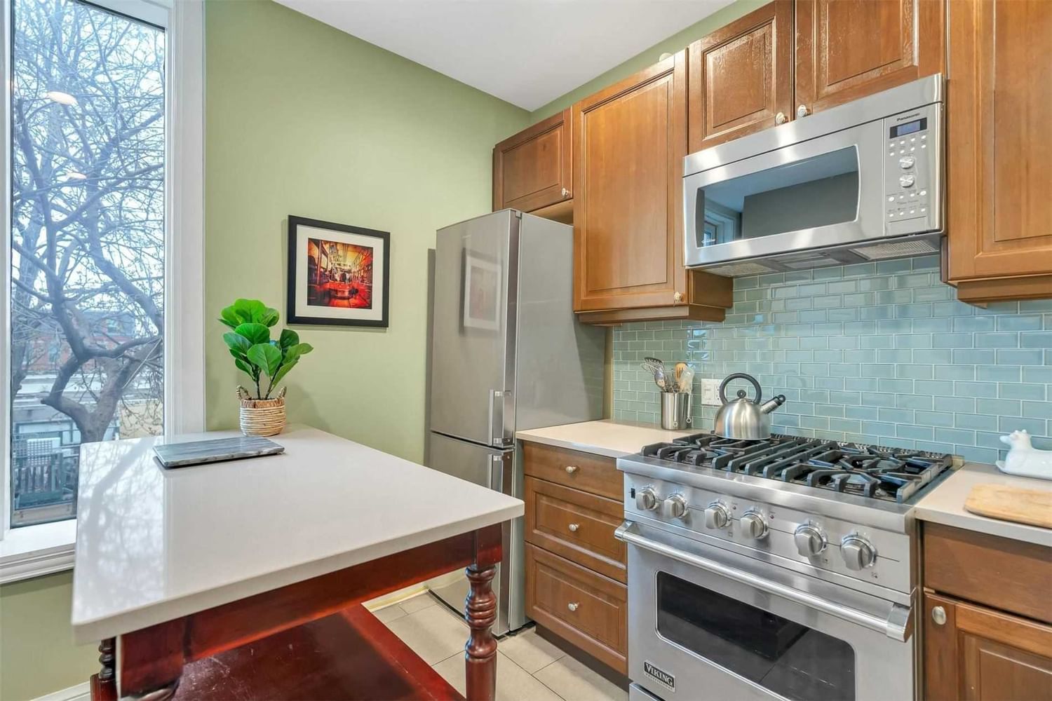 Listing Image 7