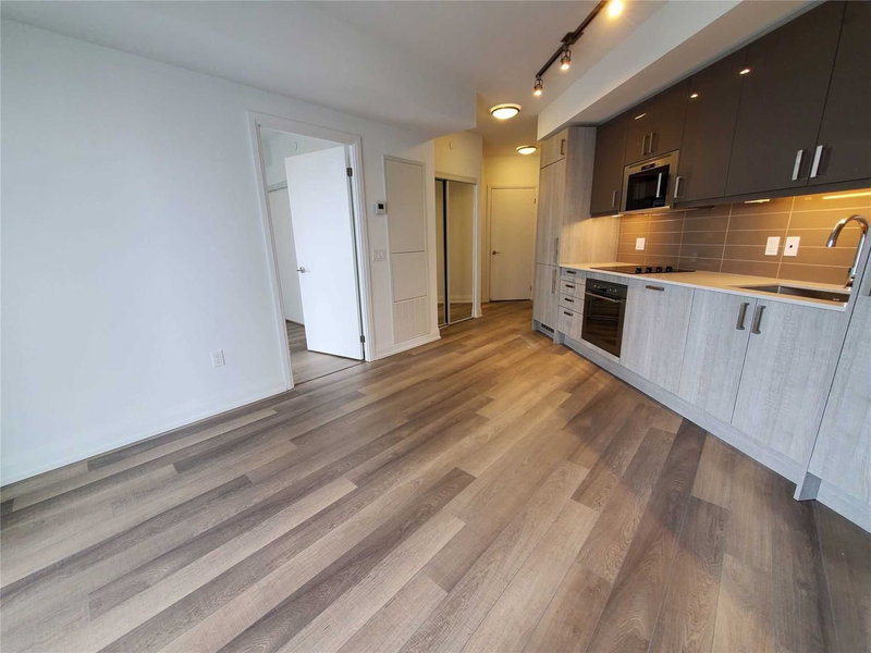 2002 - 77 Mutual St, Toronto, M5B2A9 | Image 2