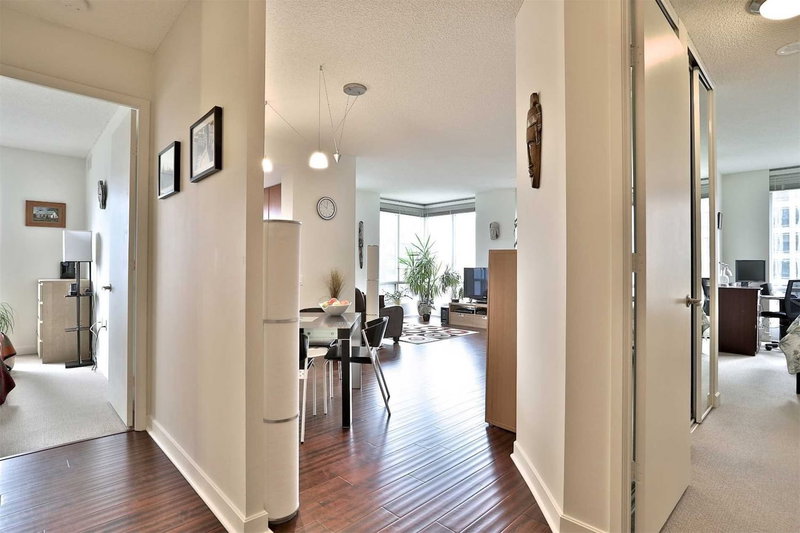 1211 - 85 Bloor St E, Toronto, M4W3Y1 | Image 3