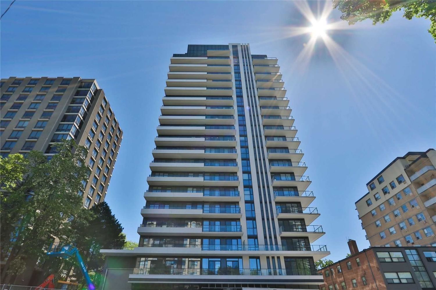 Condo leased at 402-609 Avenue Road, Toronto, Yonge-St. Clair, M4V2K3 - MLS: C5612878