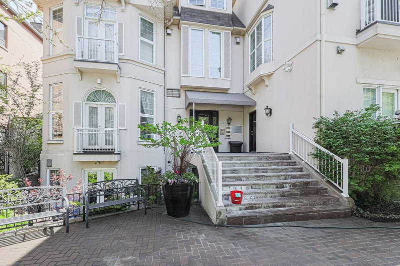 M6 - 539 Jarvis St, Toronto, M4Y2H7 | Image 3