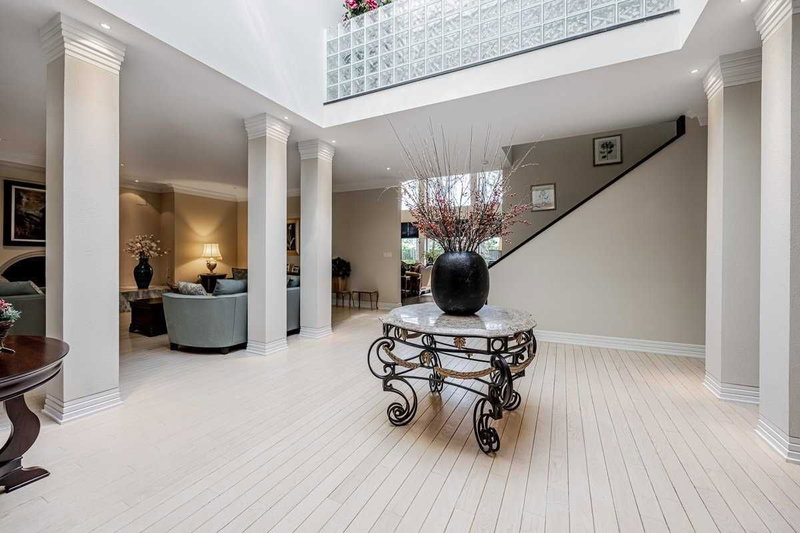 5 Abrams Pl, Toronto, M2L1W7 | Image 3