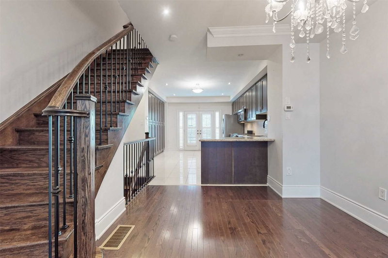 30 Mallingham Crt, Toronto, M2N0C7 | Image 3