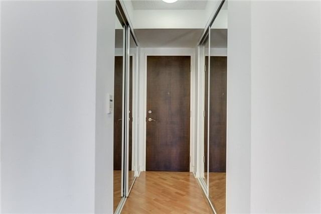 805 - 85 Bloor St E, Toronto, M4W3Y1 | Image 2