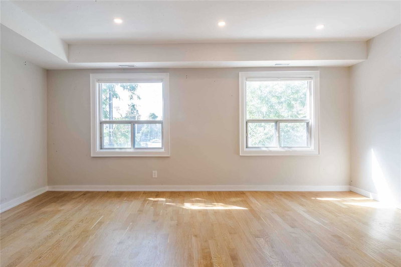 3187 Yonge St, Toronto, M4N2K9 | Image 3