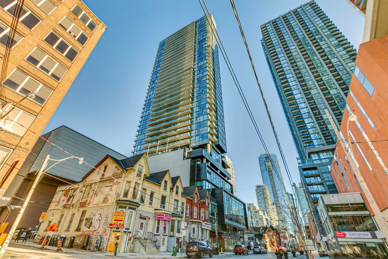 1405 - 290 Adelaide St W, Toronto, M5V0P3 | Image 2