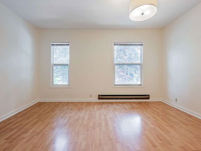 Unit Upper — 70 Macpherson Ave, Toronto - Rosedale-Moore Park image-0-4