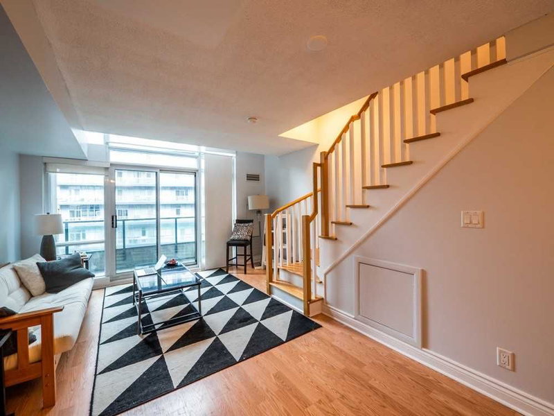 831 - 600 Fleet St, Toronto, M5V1B7 | Image 2
