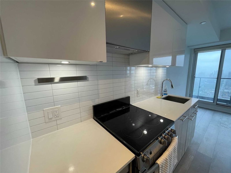 3615 - 251 Jarvis St, Toronto, M5B0C3 | Image 2