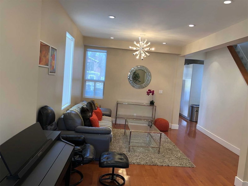 148 Roslin Ave, Toronto, M4N1Z4 | Image 3