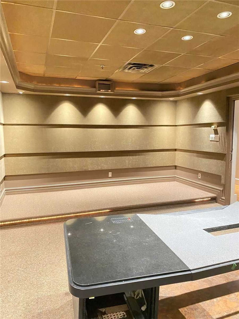 Room1