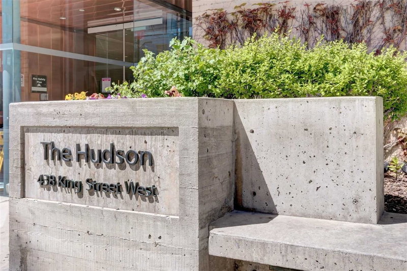 1416 - 438 King St W, Toronto, M5V3T9 | Image 3