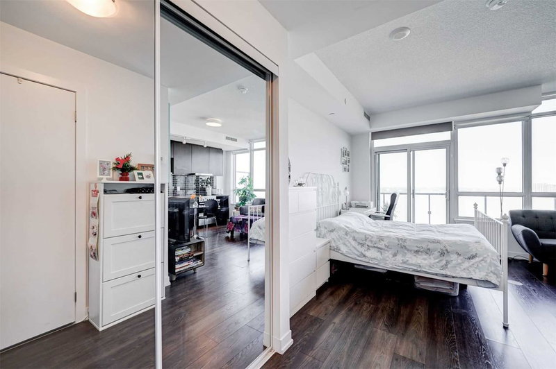 Room1