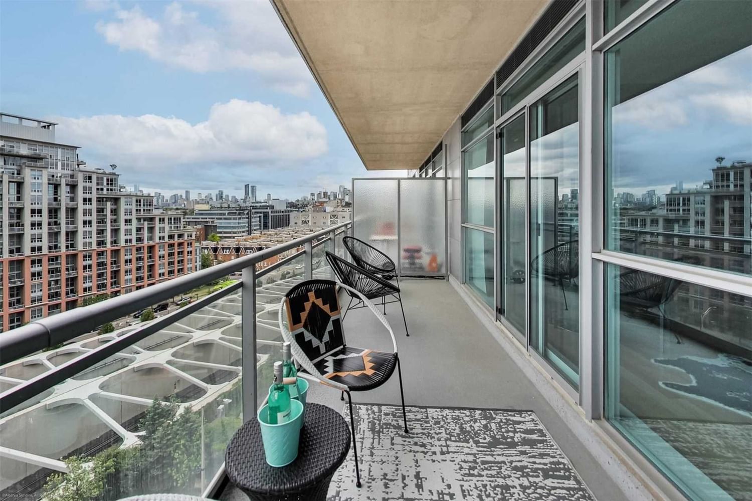 Listing Image 20