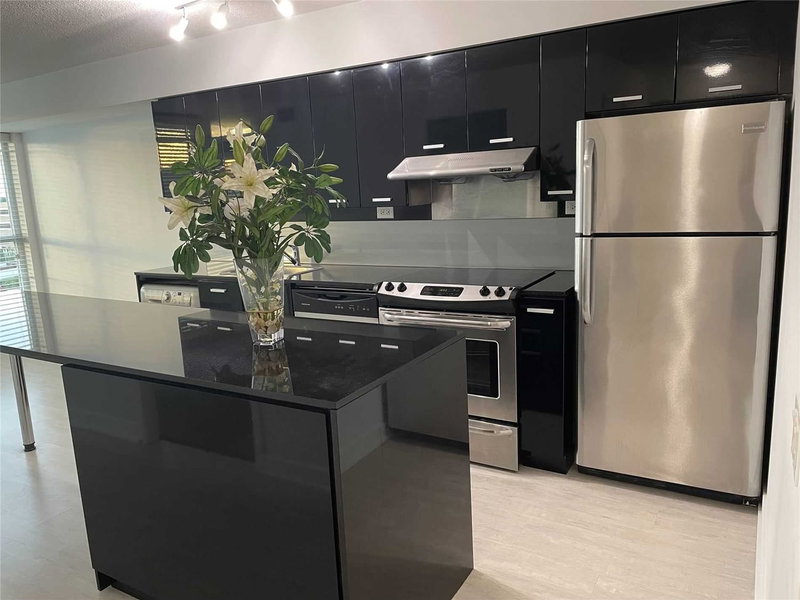 503 - 15 Singer Crt, Toronto, M2K0B1 | Image 3