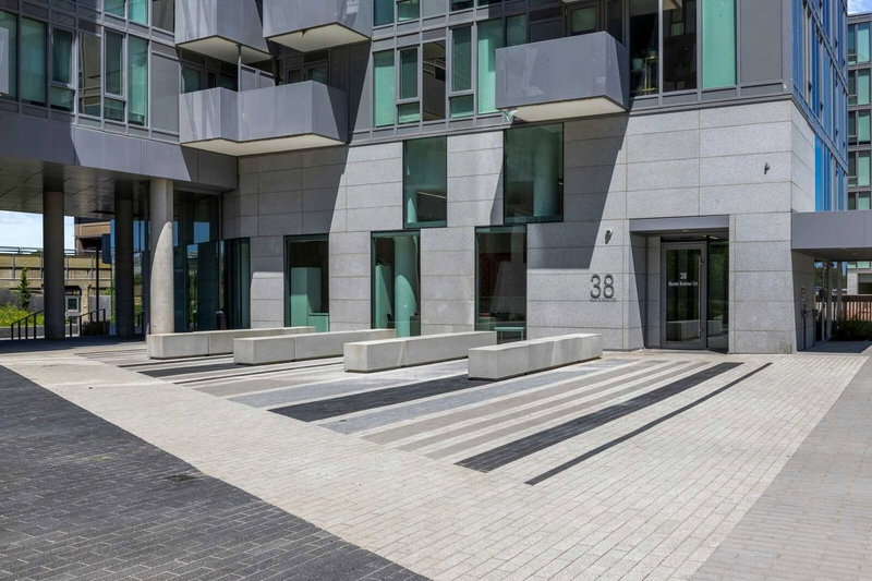 414 - 38 Monte Kwinter Crt, Toronto, M3H 0E2 | Image 2