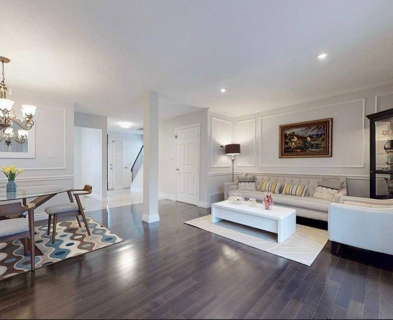 304 Cliffwood Rd N, Toronto, M2H2E5 | Image 2