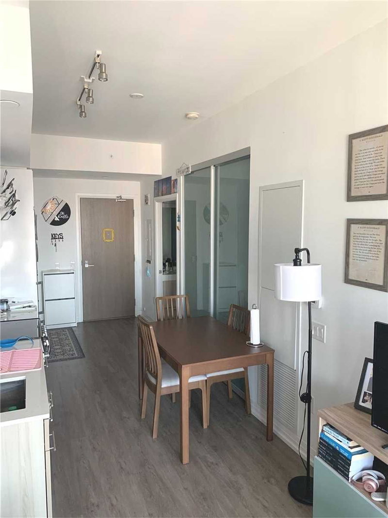 Room2