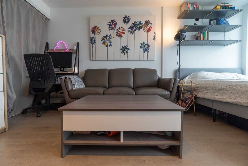 Room2