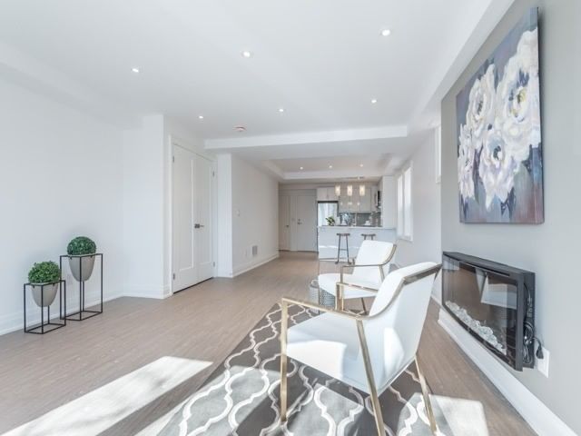 2 - 52 College View Ave, Toronto, M5P1J5 | Image 3