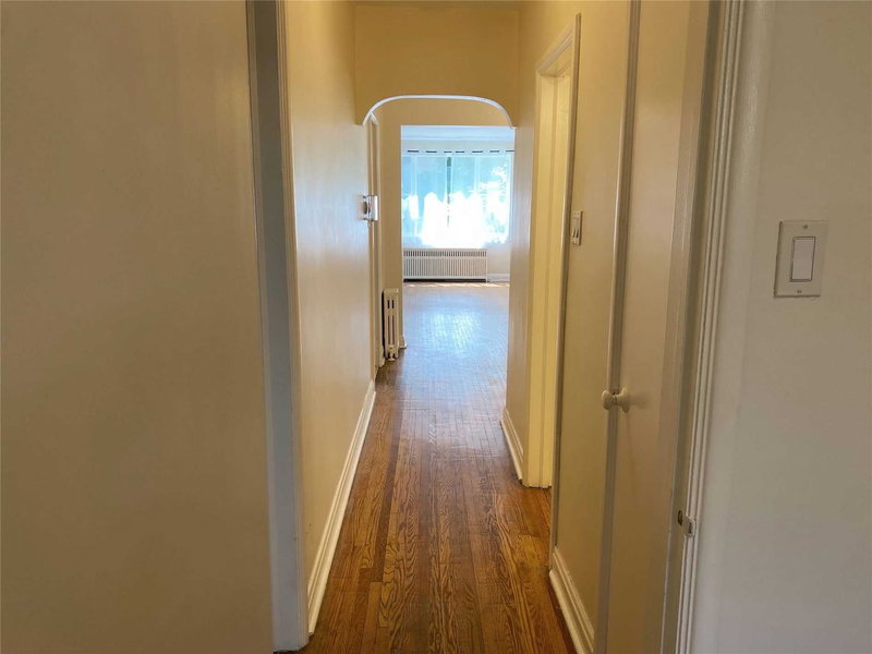 Main - 22 Gormley Ave, Toronto, M4V1Y8 | Image 3