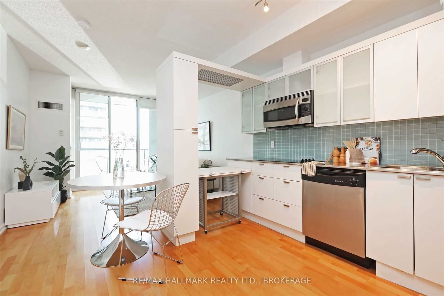 Listing Image 2