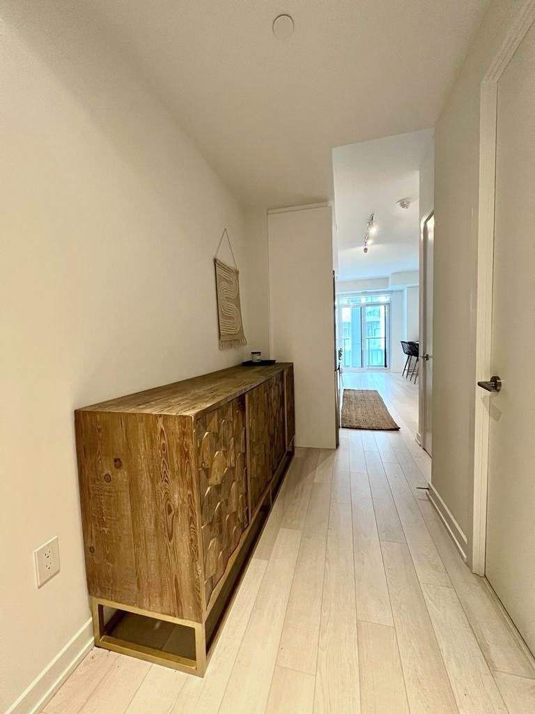 Room1