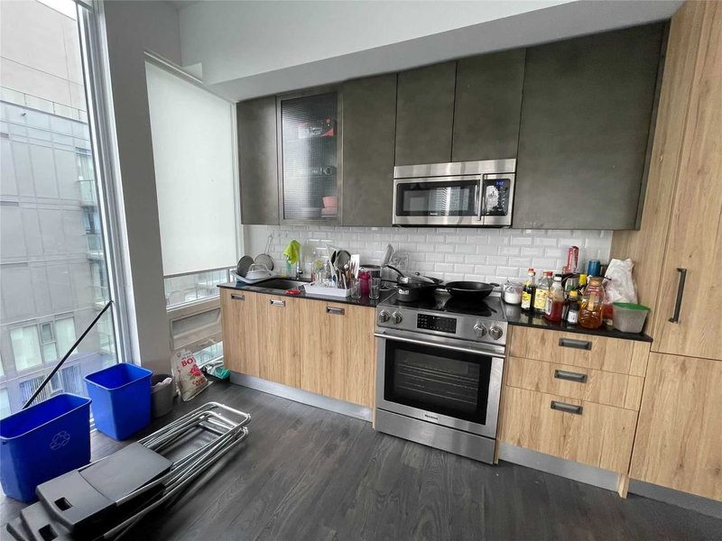 Lph3605 - 28 Wellesley St E, Toronto, M4Y1G3 | Image 2