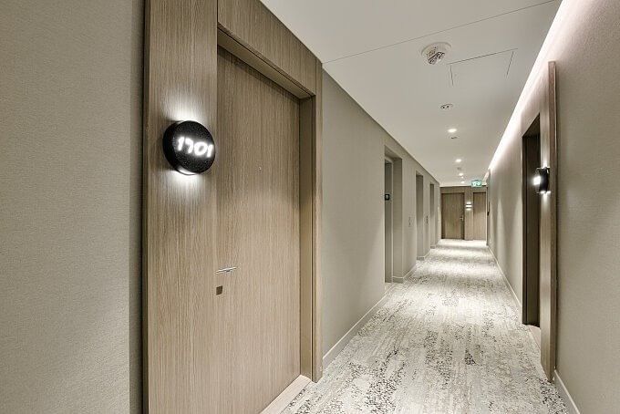 Room1