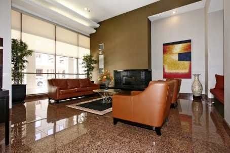 Condo leased at 1102-736 Bay Street, Toronto, Bay Street Corridor, M5G1N6 - MLS: C5697934