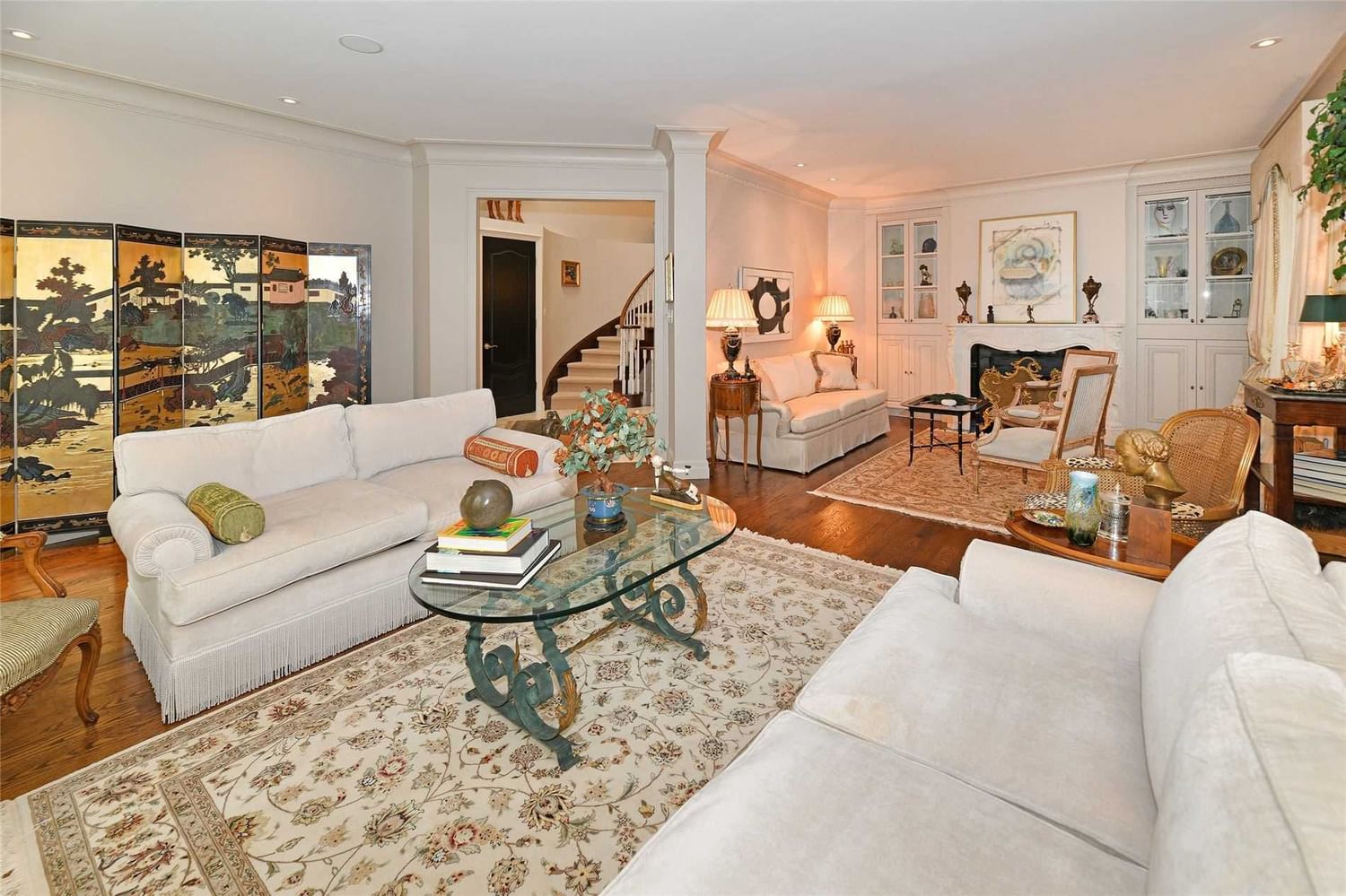Listing Image 7