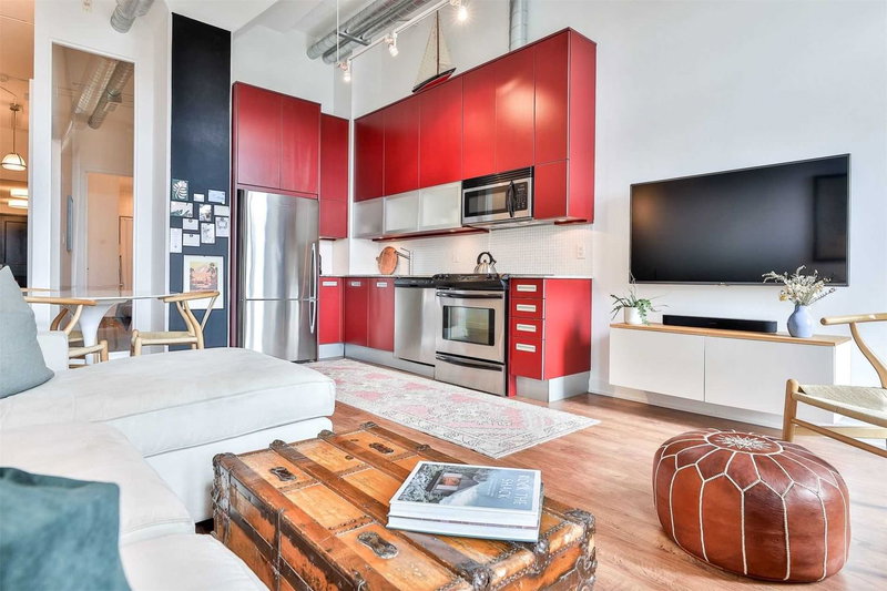 317 - 380 Macpherson Ave, Toronto, M4V3E3 | Image 2