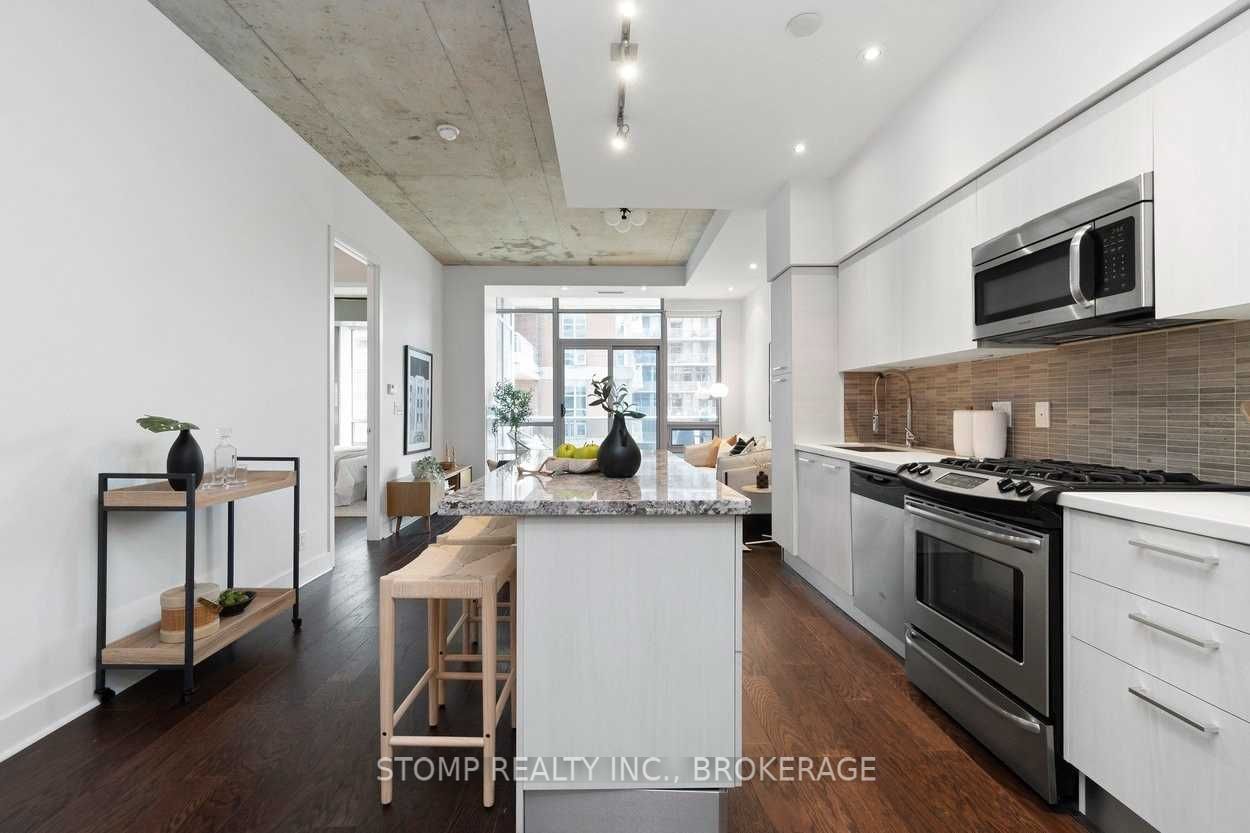 Listing Image 5
