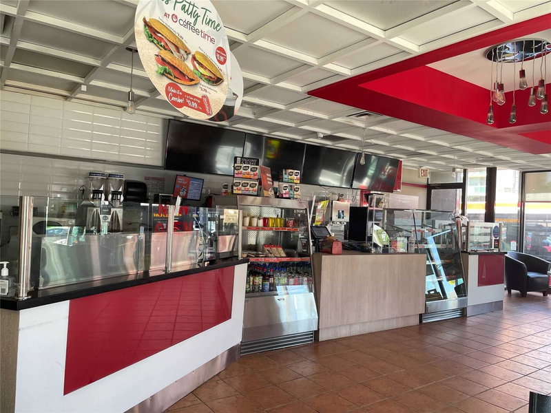 5926 Yonge St, Toronto, M2M3V9 | Image 2