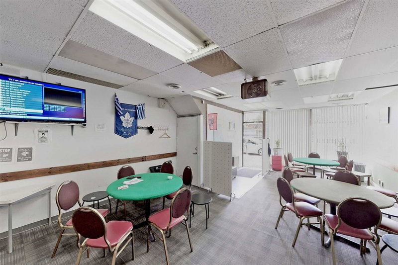 888 St Clair Ave W, Toronto, M6C 1C5 | Image 3