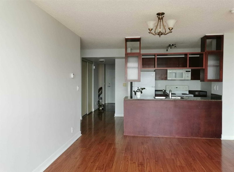 3911 - 397 Front St W, Toronto, M5V3S1 | Image 2