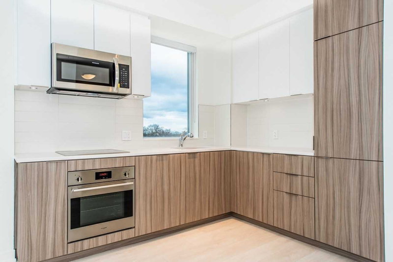 513 - 223 St Clair Ave W, Toronto, M4V0A5 | Image 3