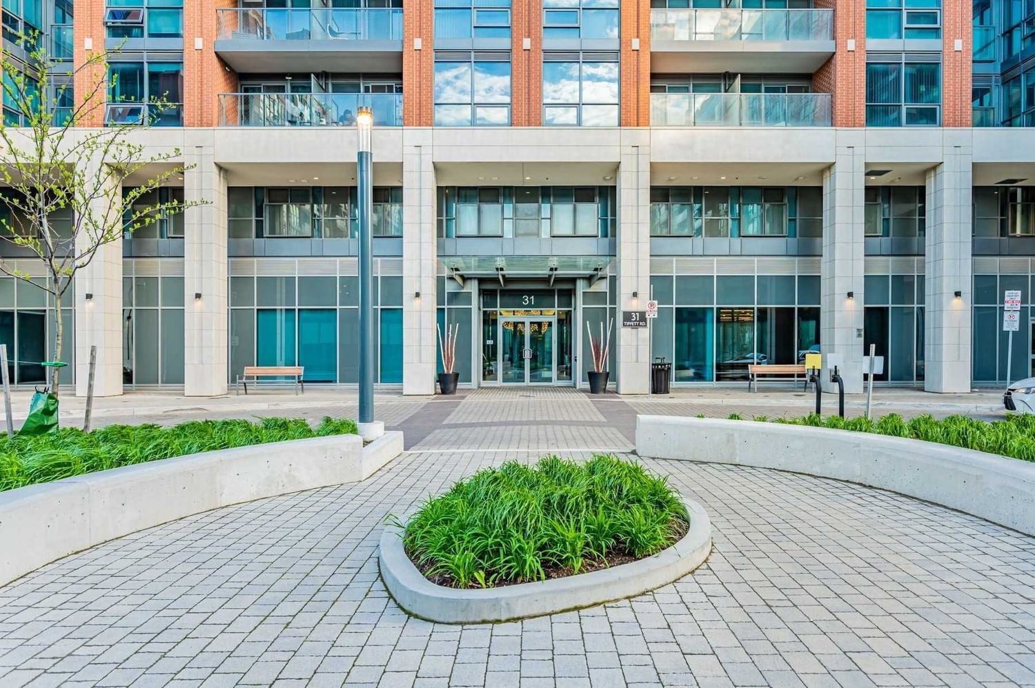 Condo leased at 343-31 Tippett Road, Toronto, Clanton Park, M3H0C8 - MLS: C5718603