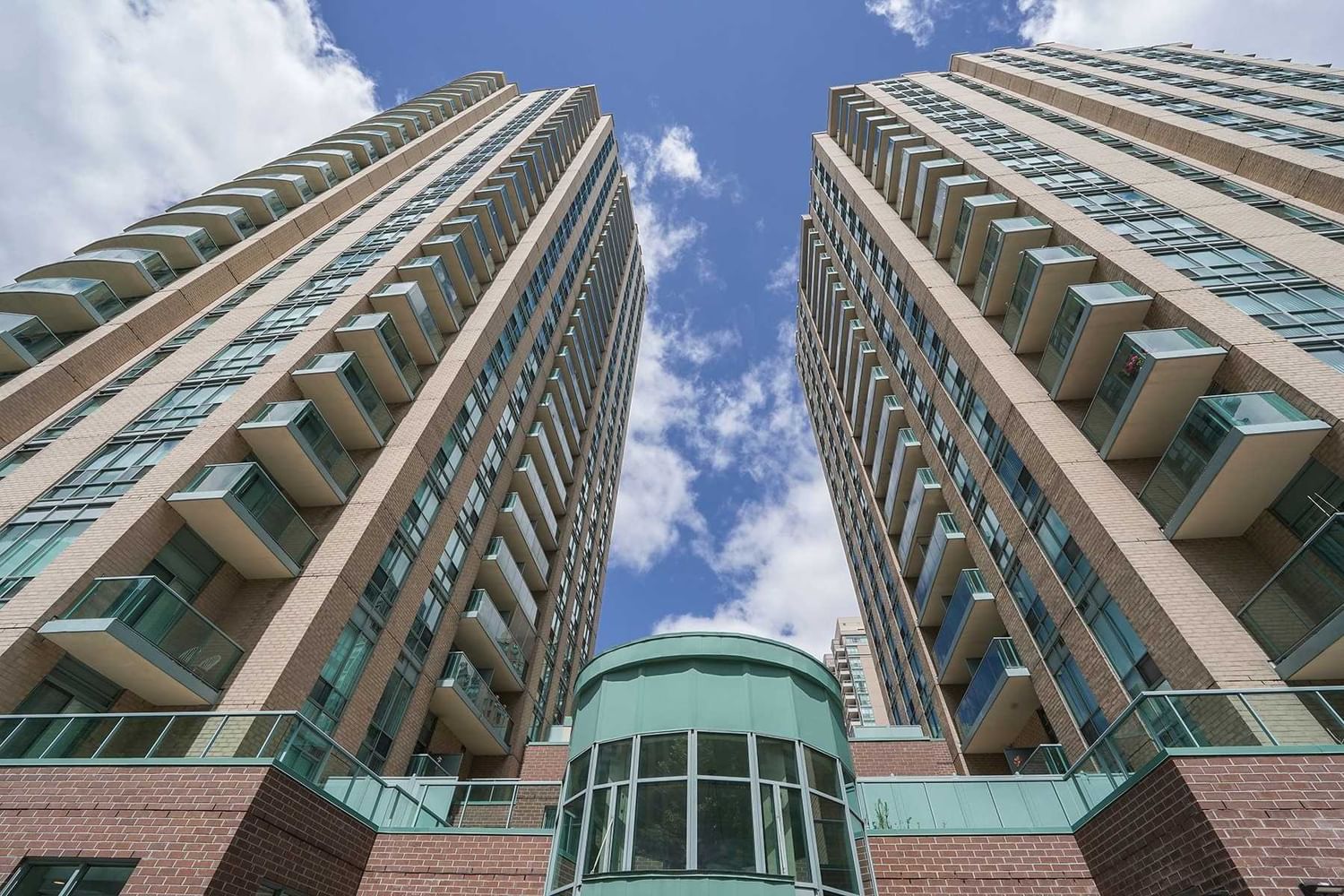 Condo sold at 1210-22 Olive Avenue, Toronto, Willowdale East, M2N7G6 - MLS: C5719719