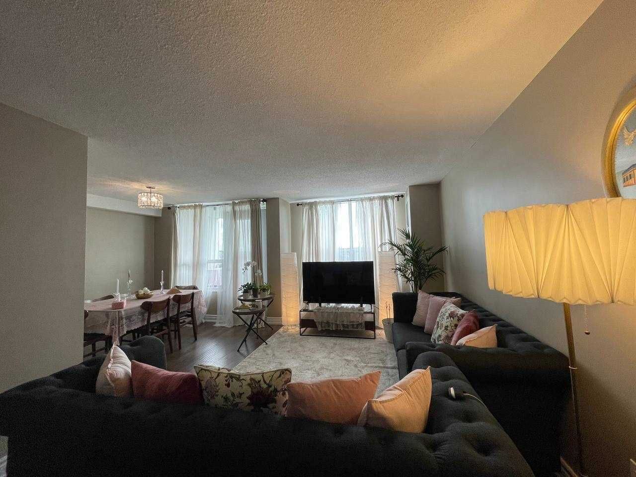 Condo leased at 1610-5 Shady Gfwy, Toronto, Flemingdon Park, M3C3A5 - MLS: C5721474